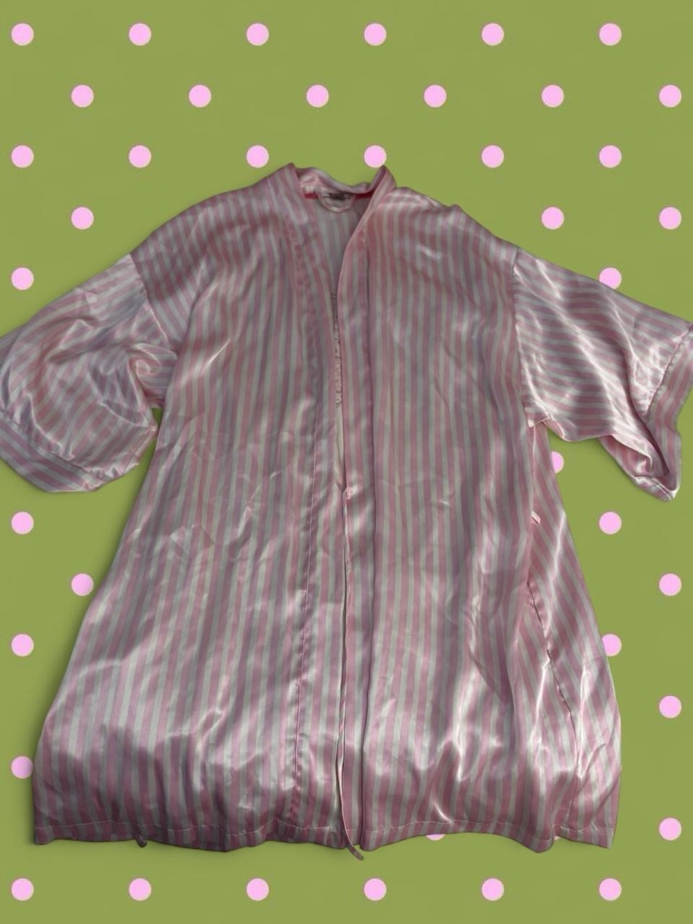 Vintage 2009 Victoria's Secret Pink and White Striped Satin Robe with no tie